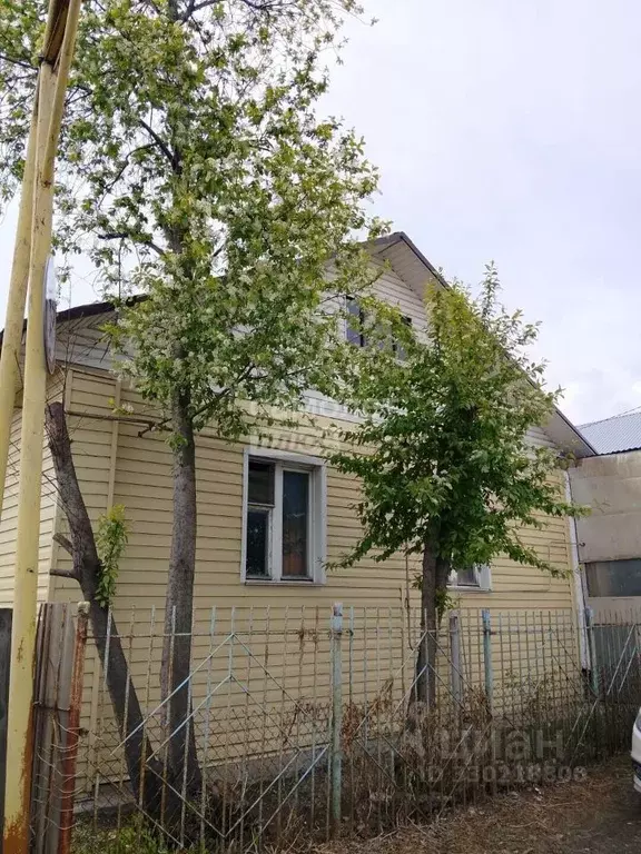Дом в Новосибирская область, Новосибирск Универсальная ул., 103 (84 м) - Фото 1