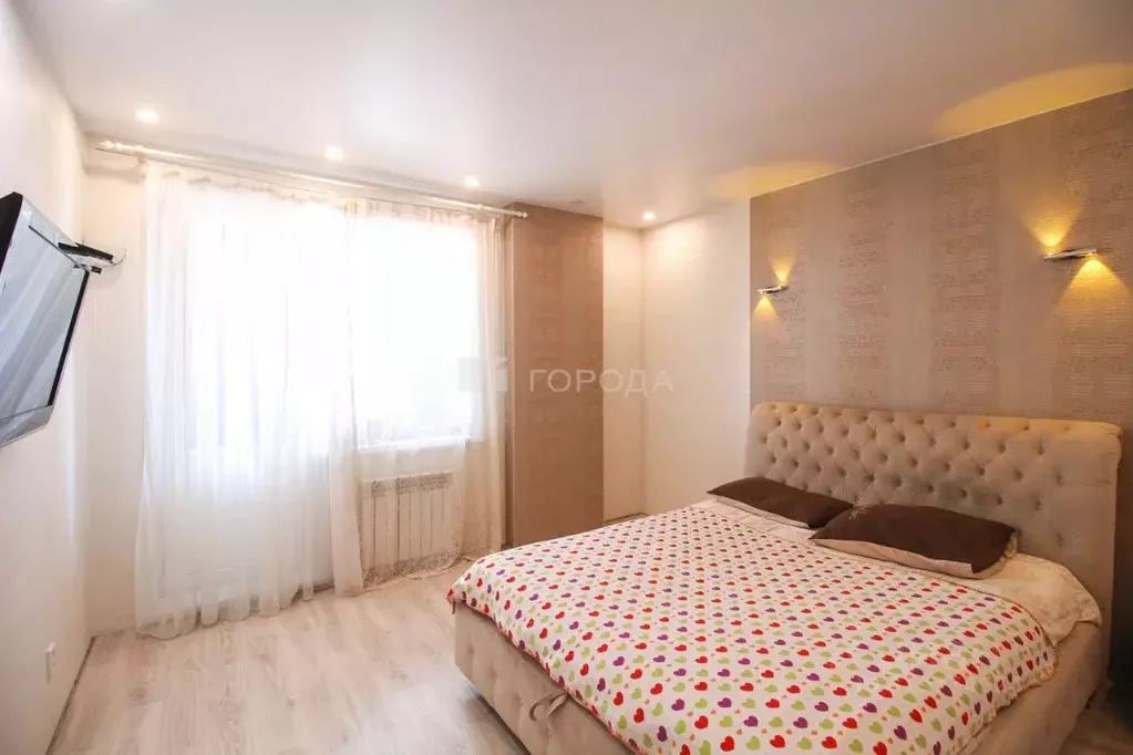 2-к кв. Алтайский край, Барнаул ул. Папанинцев, 119/1 (71.0 м) - Фото 1