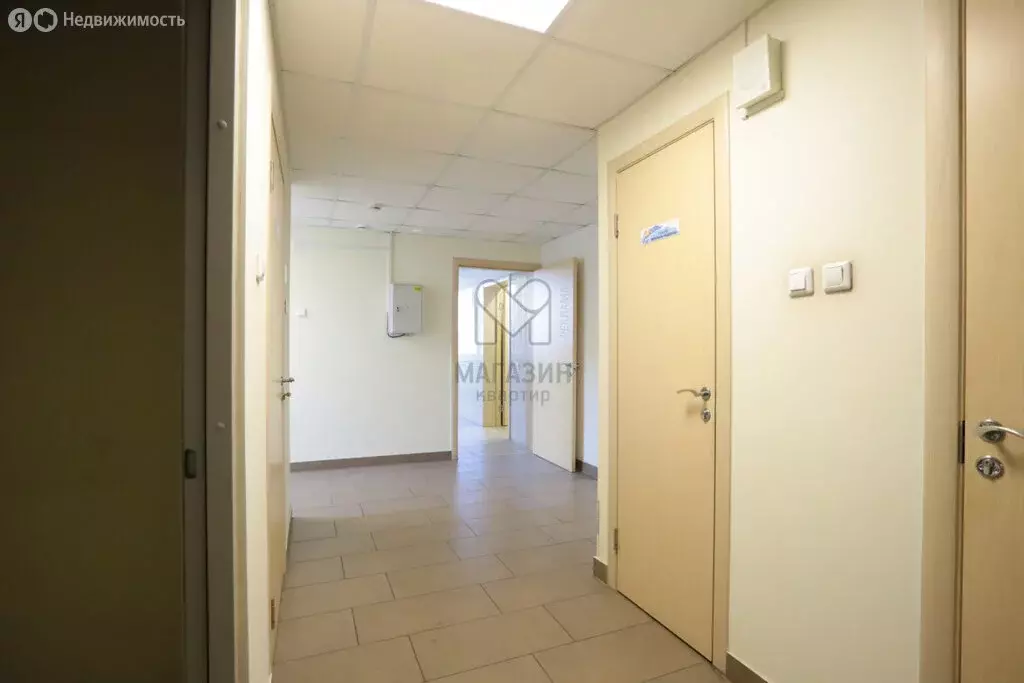 Торговая площадь (167 м) - Фото 2