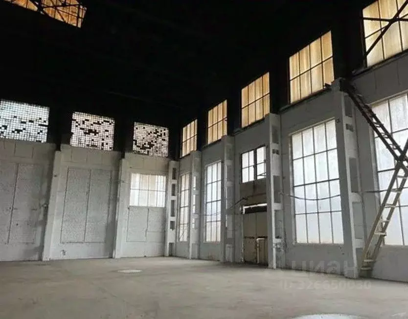 Производственное помещение в Санкт-Петербург, Санкт-Петербург, Колпино ... - Фото 1