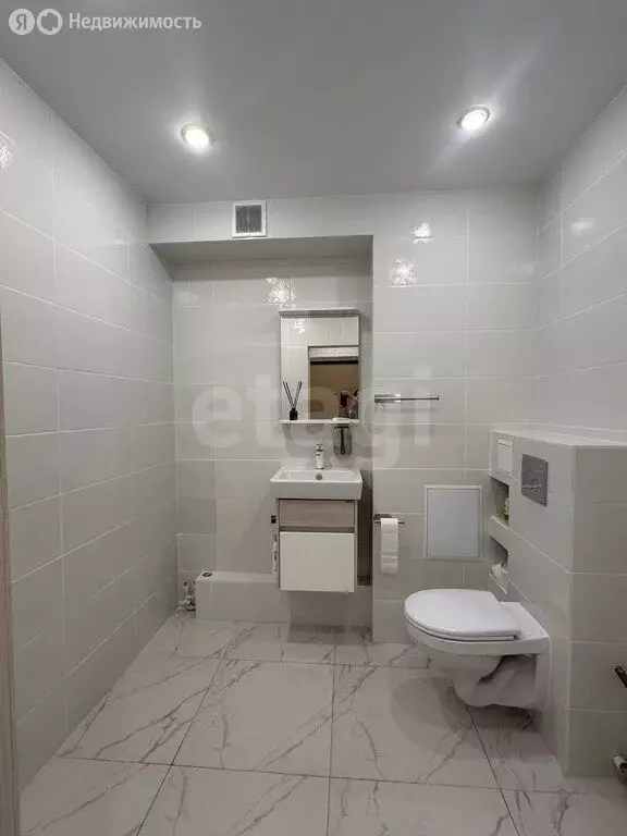 Квартира-студия: Тобольск, 15-й микрорайон, 42 (31 м) - Фото 1