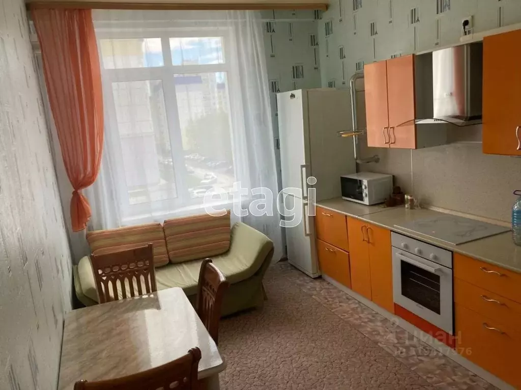 1-к кв. Ханты-Мансийский АО, Нижневартовск Омская ул., 26 (43.0 м) - Фото 0