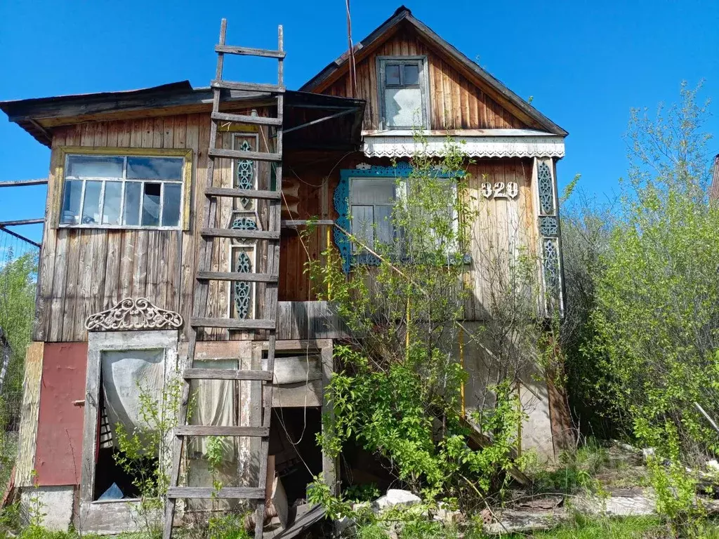 Дом в Башкортостан, Чишминский район, Аровский сельсовет, Сахарник-2 ... - Фото 0