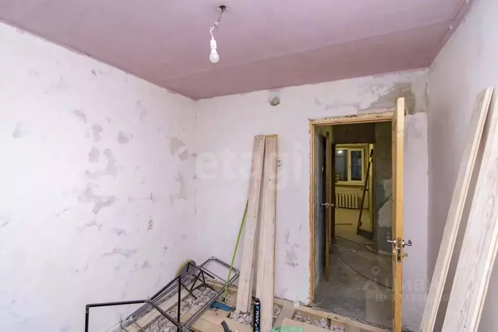 3-к кв. Тюменская область, Тюмень ул. Коммунаров, 19 (56.8 м) - Фото 1