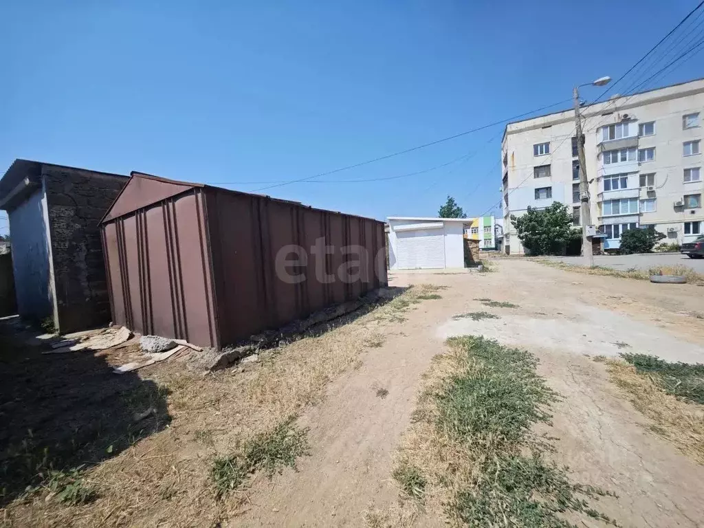 Гараж в Крым, Саки ул. Гайнутдинова (20 м) - Фото 2
