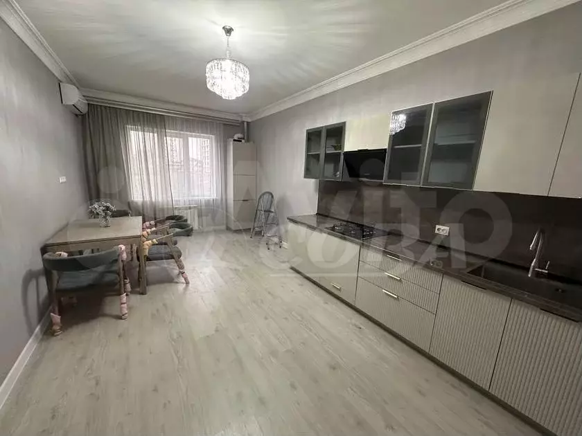 1-к. квартира, 50 м, 3/18 эт. - Фото 0