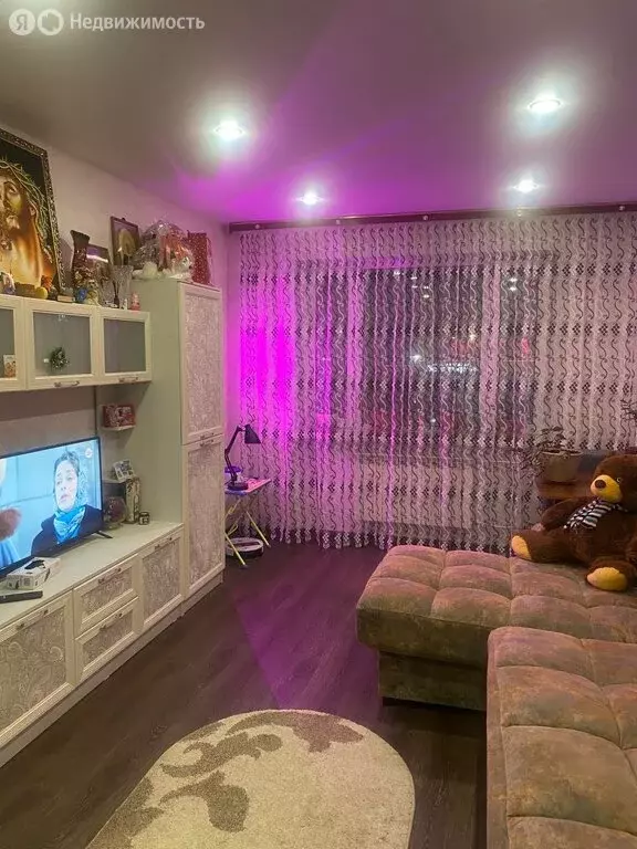 3-комнатная квартира: Новый Уренгой, улица 26-го съезда КПСС, 8 (70.7 ... - Фото 2