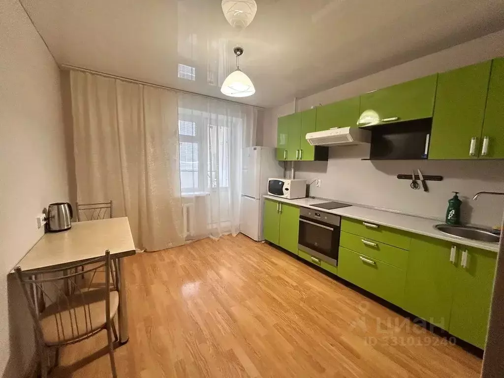 1-к кв. Башкортостан, Уфа Баязита Бикбая ул., 27/1 (35.0 м) - Фото 0