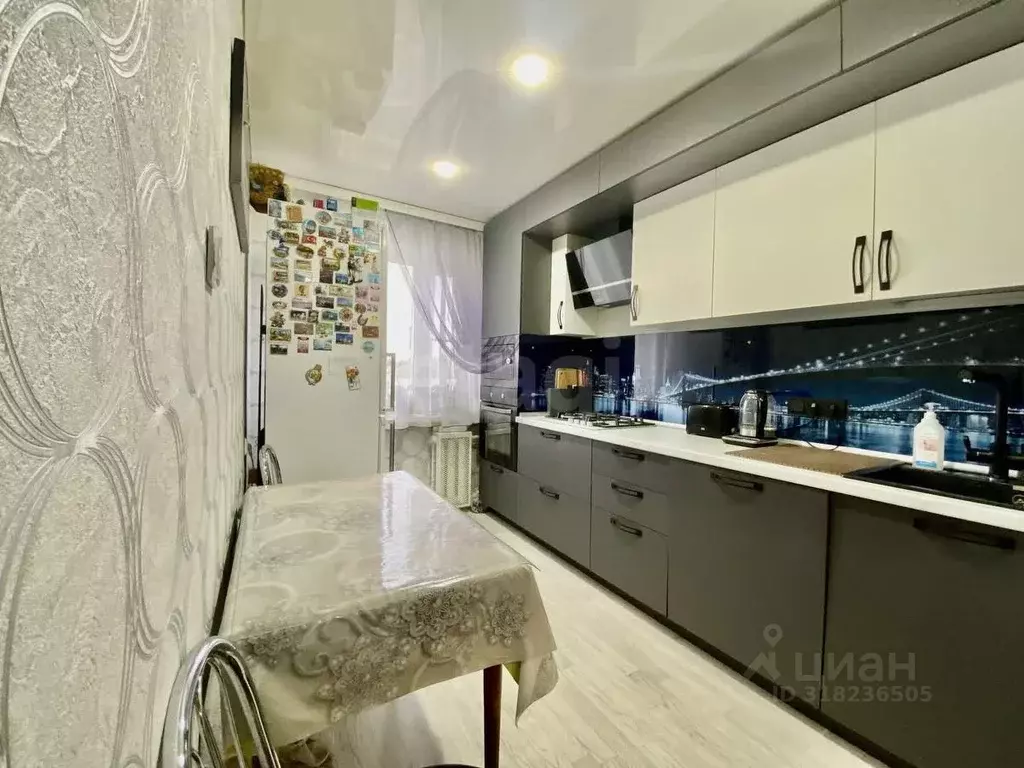 3-к кв. Коми, Сыктывкар просп. Бумажников, 29 (63.0 м) - Фото 1