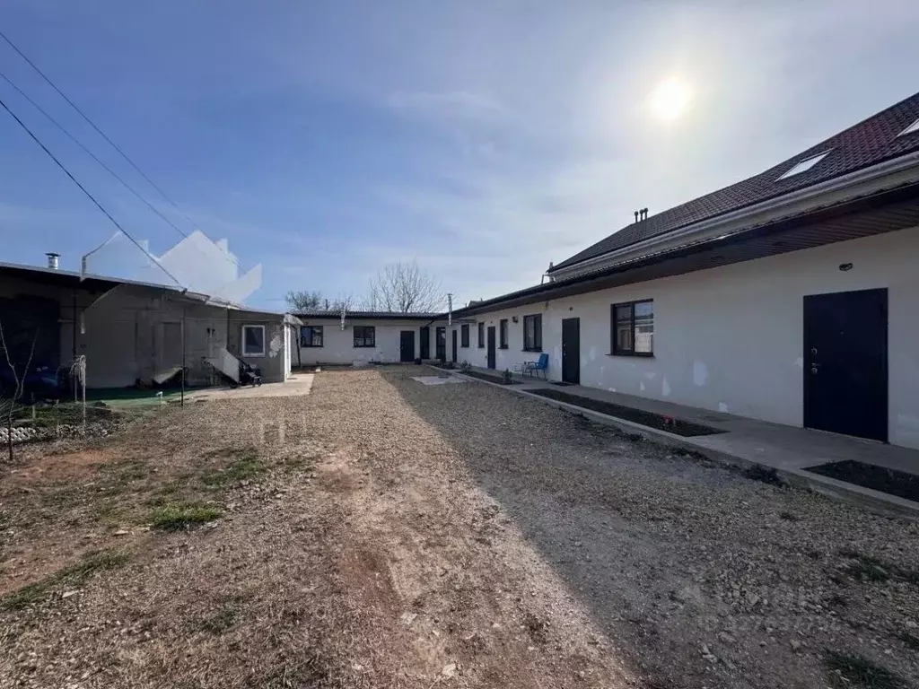 Дом в Крым, Евпатория Исмаил-Бей мкр, ул. Ашика Умера, 12 (191 м) - Фото 2