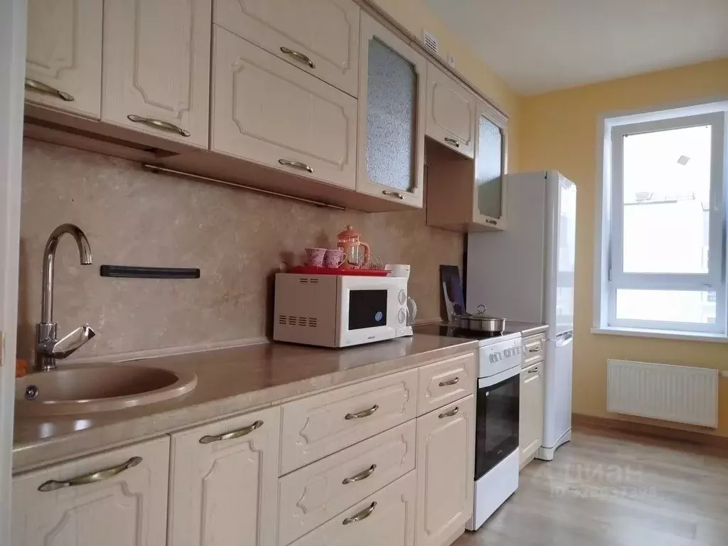 3-к кв. Свердловская область, Екатеринбург бул. Новосинарский, 5 (60.0 ... - Фото 1