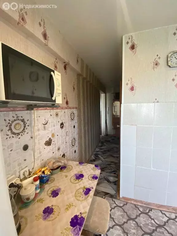 3-комнатная квартира: Сосновоборск, улица Новосёлов, 22 (48 м) - Фото 1