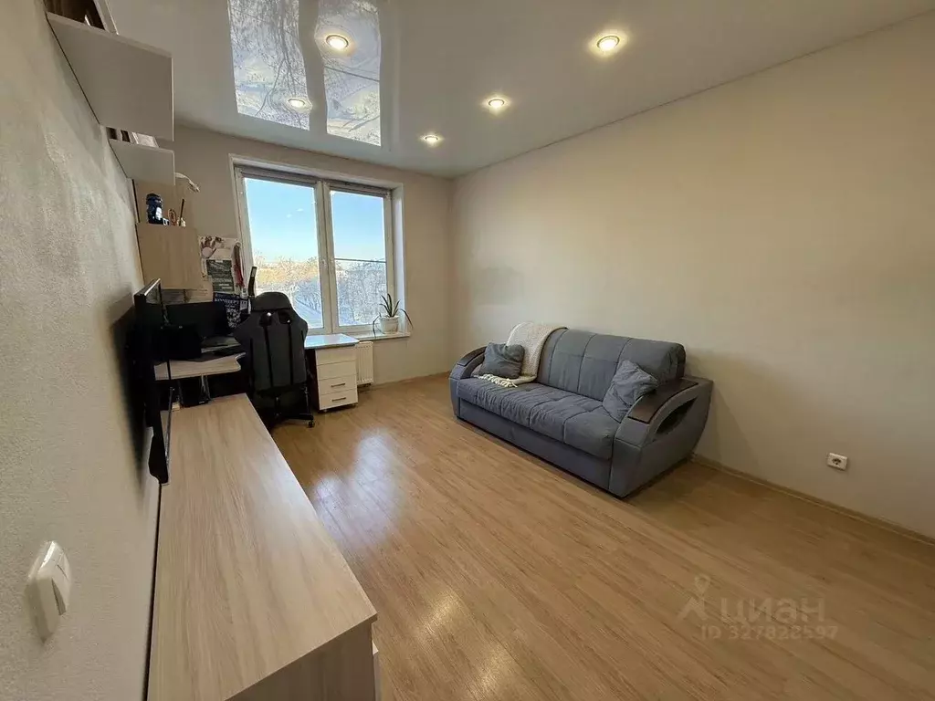 2-к кв. Свердловская область, Екатеринбург ул. Инженерная, 61 (58.0 м) - Фото 2