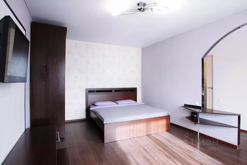 1-к кв. Красноярский край, Красноярск ул. Сурикова, 17 (35.0 м) - Фото 1