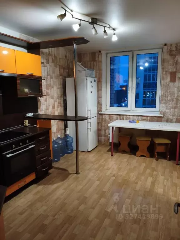 3-к кв. Свердловская область, Екатеринбург ул. Комсомольская, 78 (74.0 ... - Фото 2