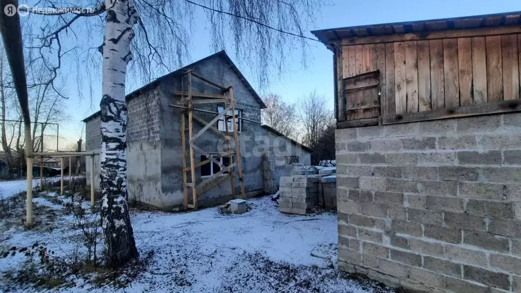 Дом в Нижняя Салда, улица Рабочей Молодёжи (130 м) - Фото 0