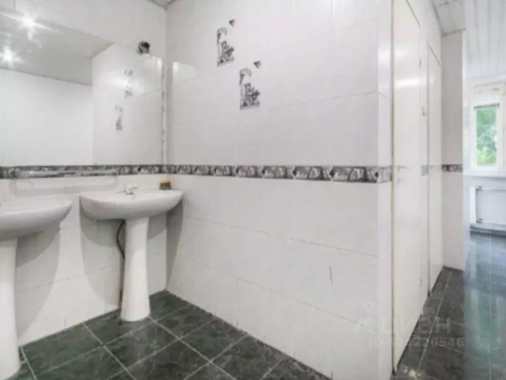 Торговая площадь в Москва Мичуринский просп., 9К4 (615 м) - Фото 1