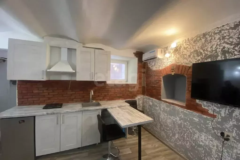 Студия Воронежская область, Воронеж ул. 25 Октября, 17 (20.6 м) - Фото 1