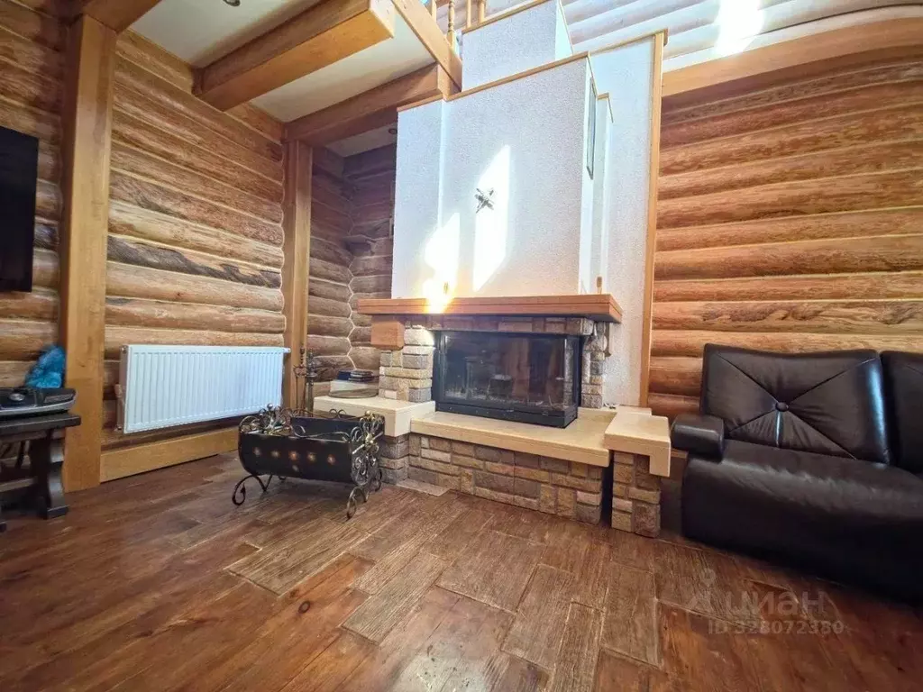 Дом в Ленинградская область, Лодейнопольский район, Янегское с/пос, ... - Фото 2