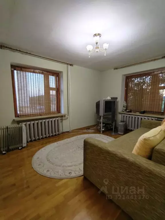 2-к кв. Калмыкия, Элиста 4-й мкр, 32 (37.2 м) - Фото 1