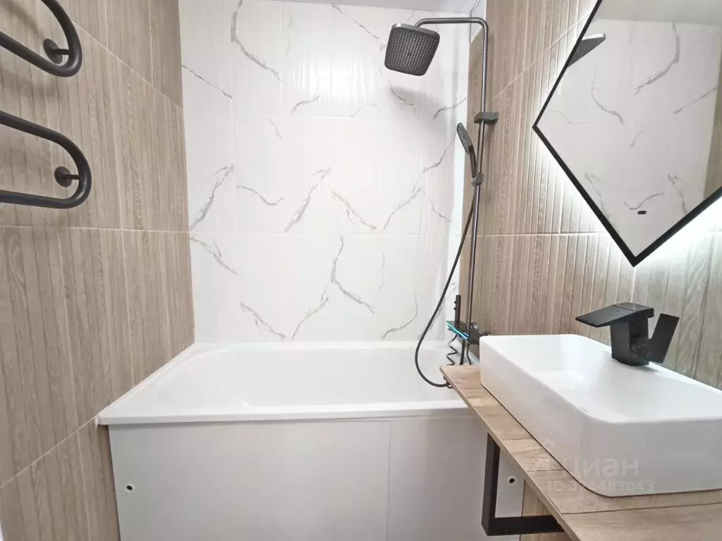 3-к кв. Самарская область, Тольятти 15-й кв-л, бул. Космонавтов, 15 ... - Фото 1