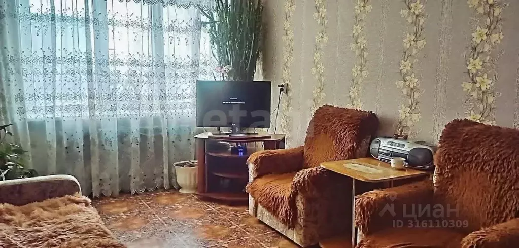 3-к кв. Кемеровская область, Крапивинский пгт ул. Островского, 95 ... - Фото 1