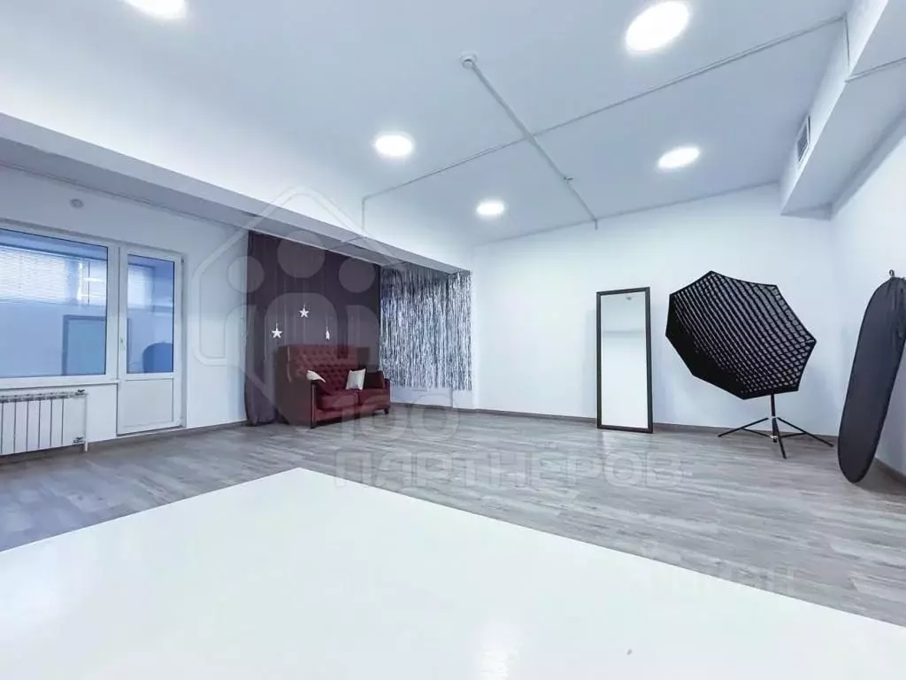 Помещение свободного назначения в Иркутская область, Иркутск ул. ... - Фото 2