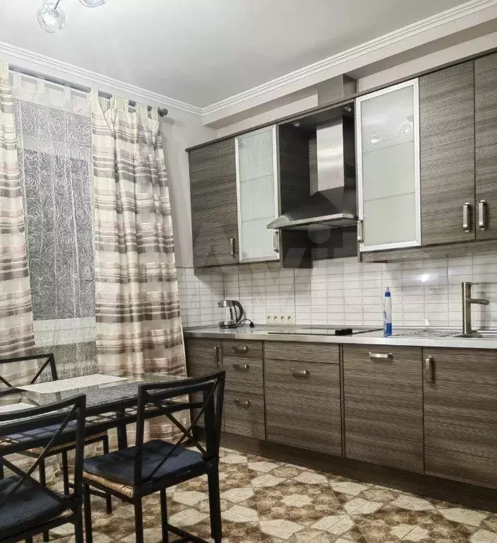 1-к. квартира, 40 м, 5/15 эт. - Фото 0