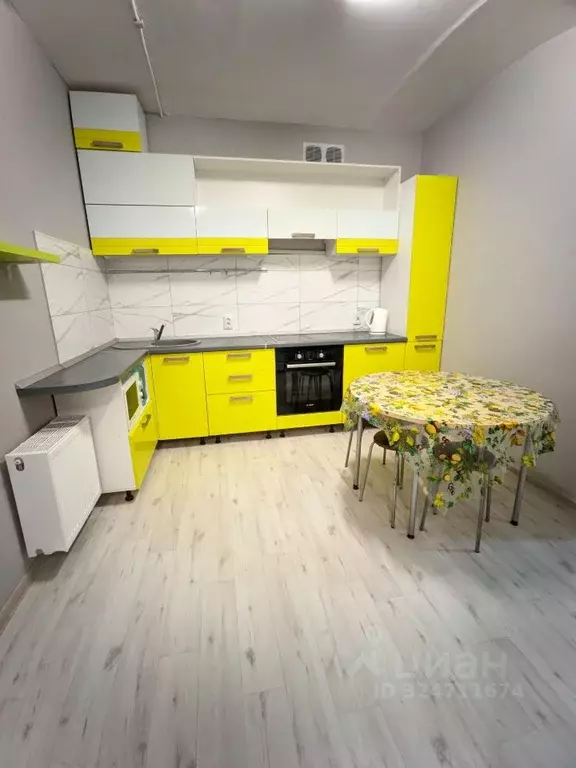 2-к кв. Татарстан, Альметьевск ул. Гафиатуллина, 48 (57.0 м) - Фото 1