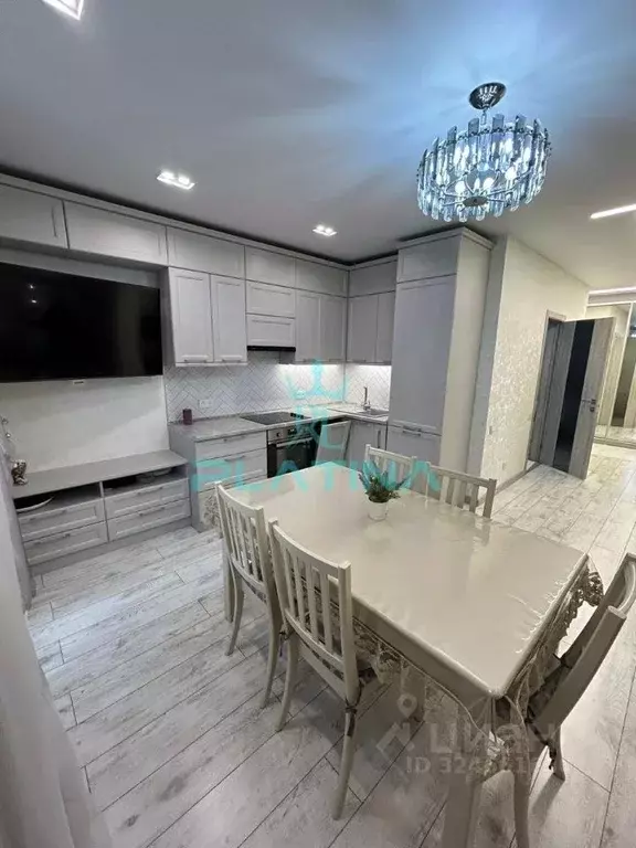 3-к кв. Татарстан, Казань ул. Родины, 26В (56.0 м) - Фото 1