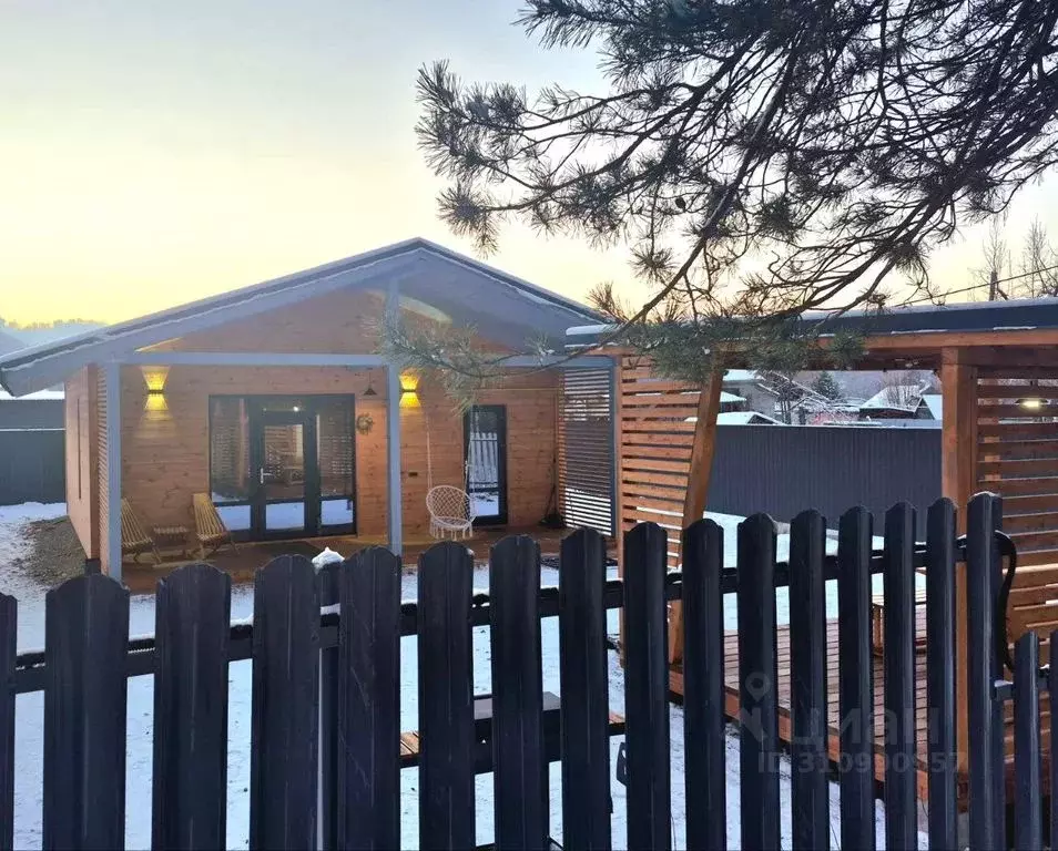 Дом в Алтай, Майминский район, с. Соузга Сосновый пер., 8 (60 м) - Фото 1