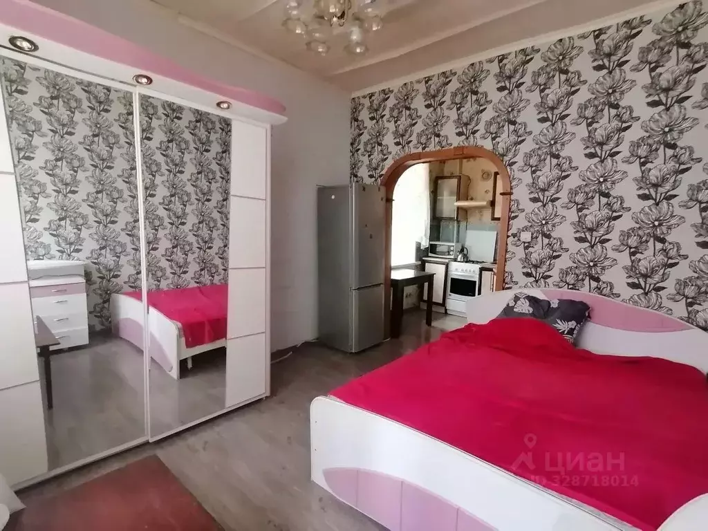 2-к кв. Ленинградская область, Ивангород Кингисеппский район, пос. ... - Фото 1