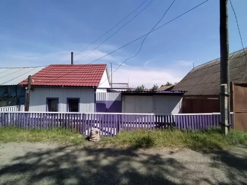Дом в Алтайский край, Бийск ул. Железнодорожная ветка Спиртзавода, 2 ... - Фото 0