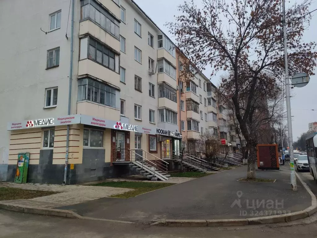 1-к кв. Башкортостан, Уфа Революционная ул., 129 (32.7 м) - Фото 1