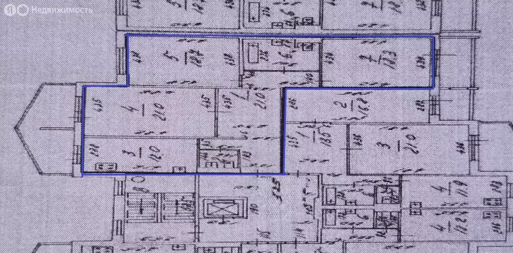 3-комнатная квартира: Екатеринбург, улица Бакинских Комиссаров, 169В ... - Фото 0