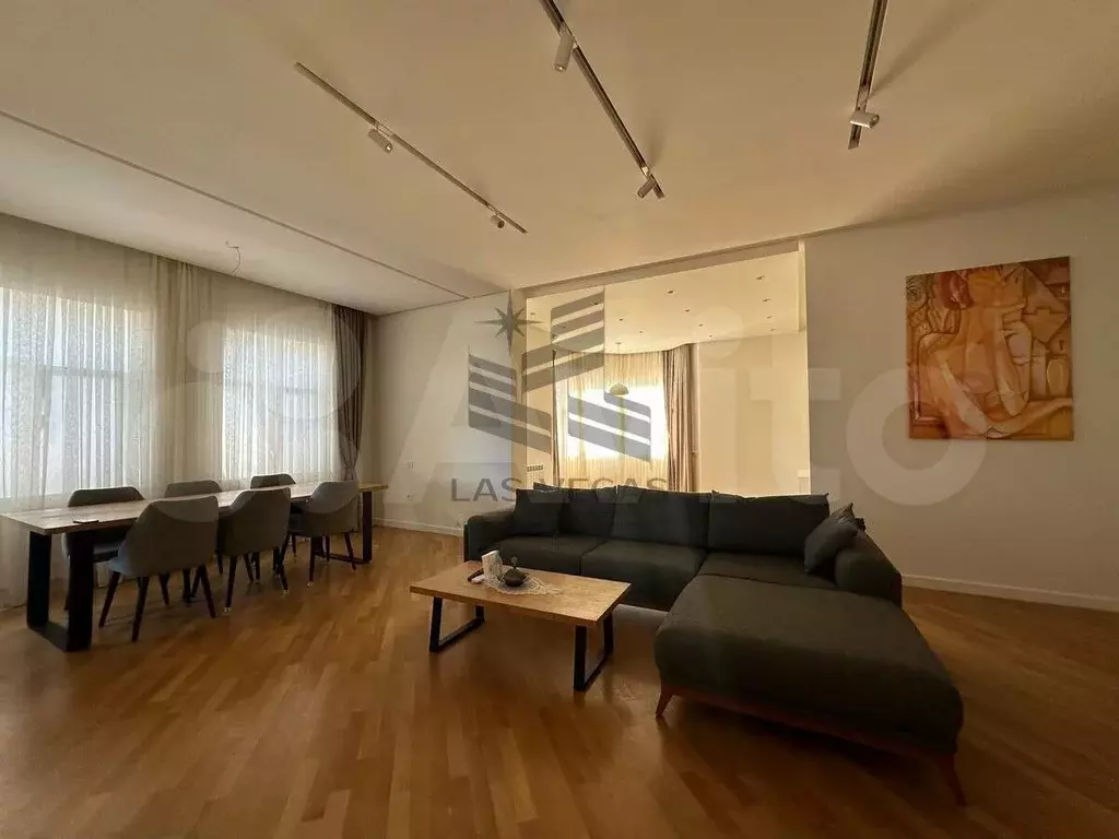 3-к. квартира, 160 м, 4/5 эт. - Фото 0