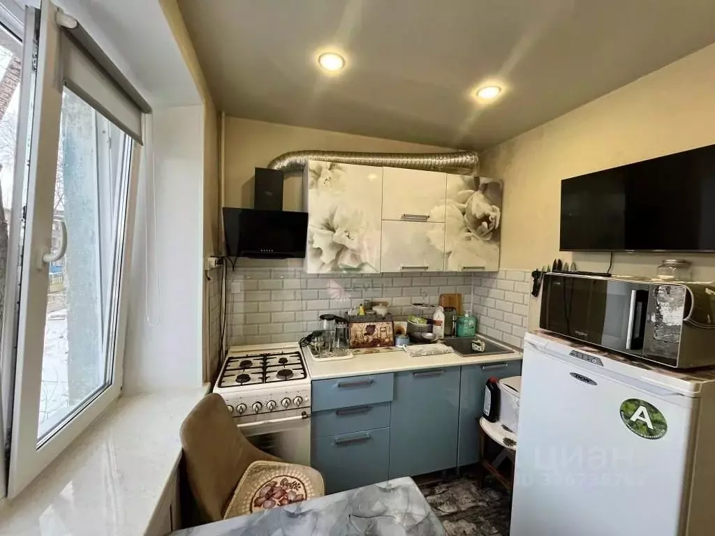 2-к кв. Саратовская область, Энгельс ул. Маршала А.М. Василевского, 21 ... - Фото 1