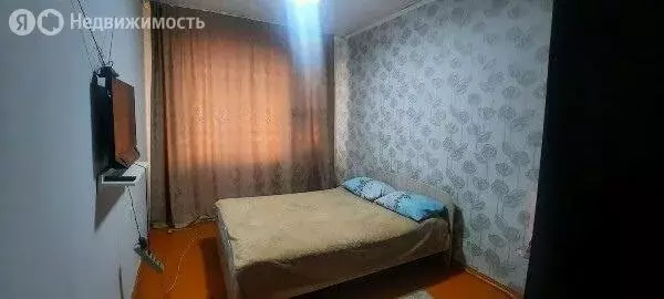3-комнатная квартира: Шагонар, Саяно-Шушенская улица, 6 (64.5 м) - Фото 1