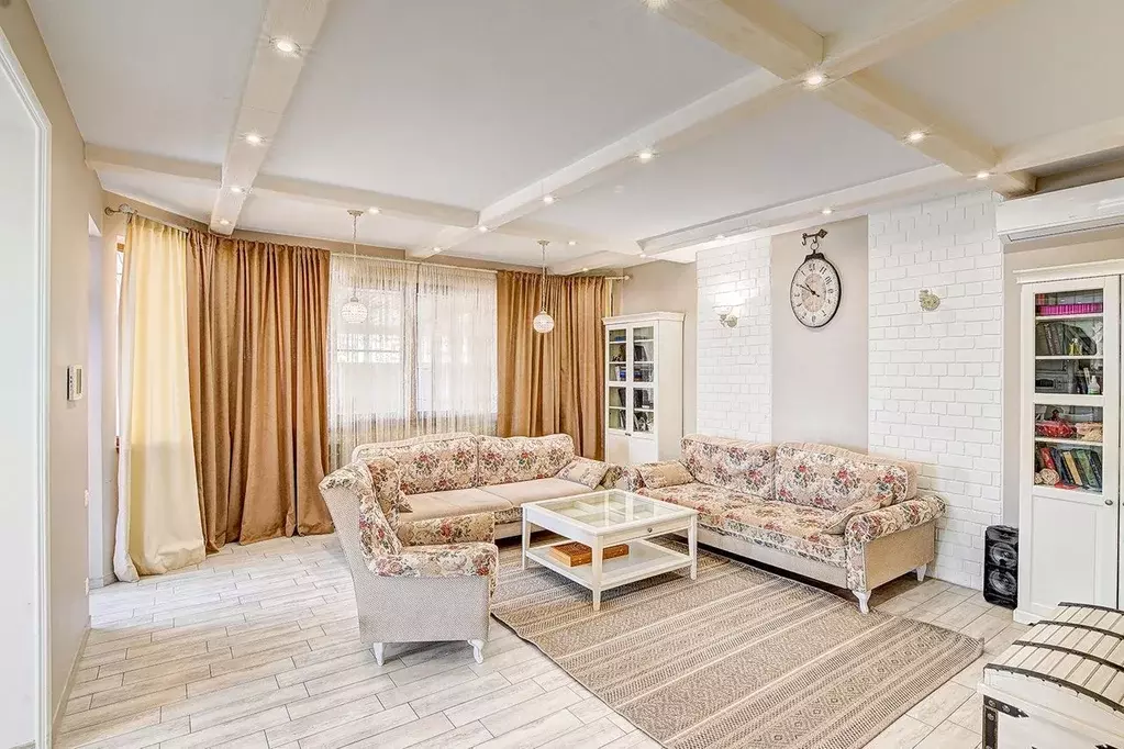 Дом в Краснодарский край, Сочи Ломоносовская ул., 5/1 (190 м) - Фото 2