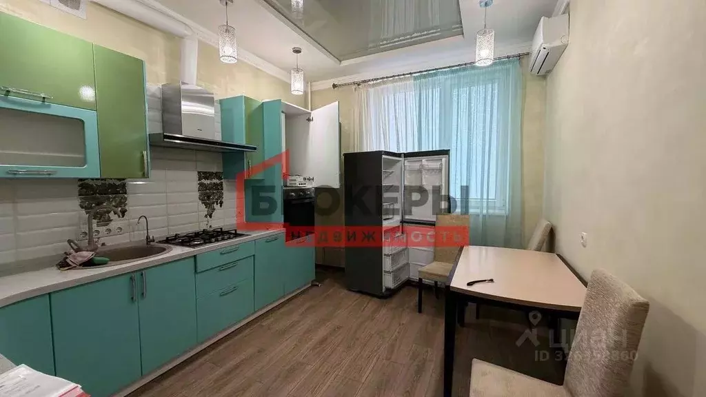 3-к кв. Севастополь ул. Репина, 15/3 (92.0 м) - Фото 2