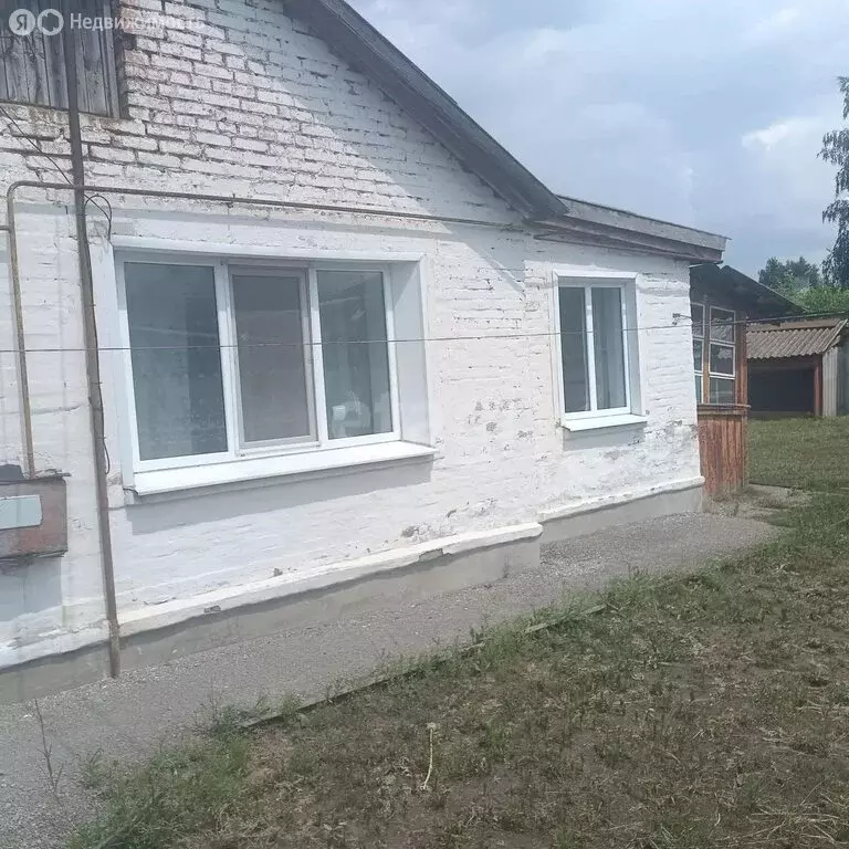 Дом в Белгородская область, рабочий посёлок Чернянка, улица ... - Фото 2