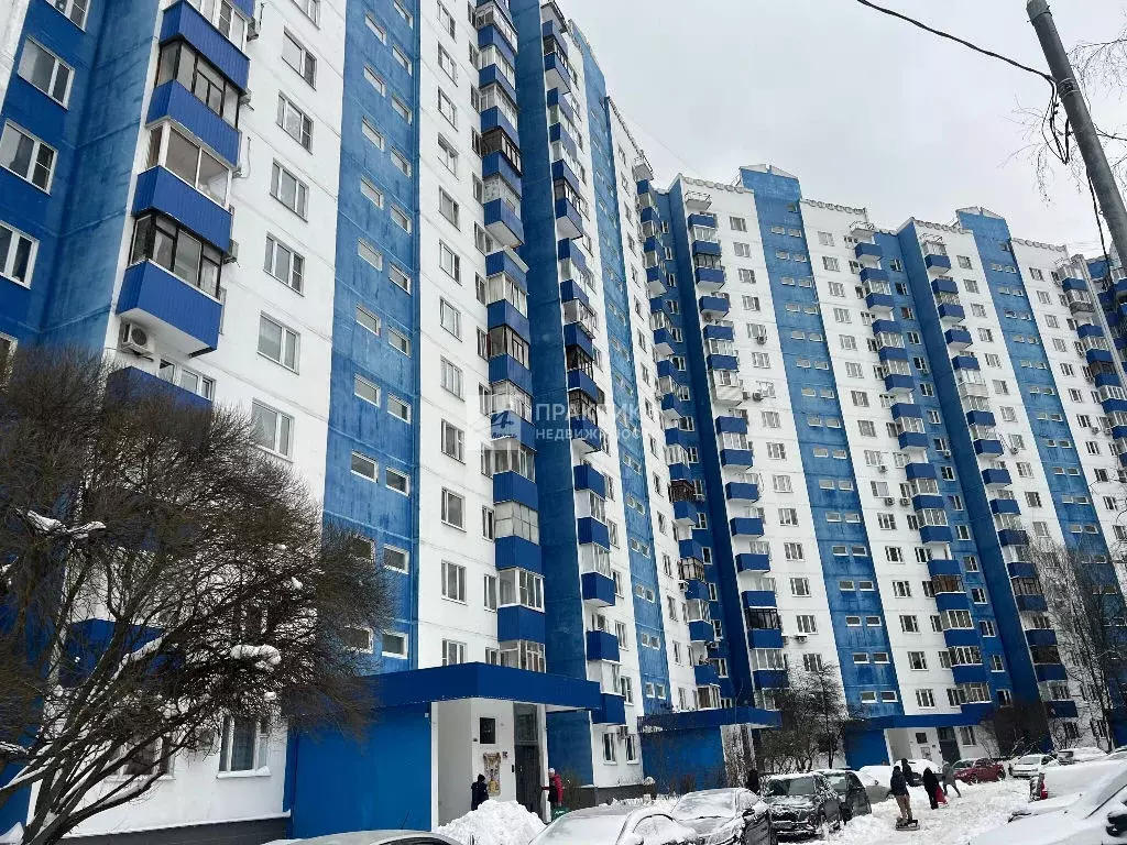 Продается 3-комнатная квартира - Фото 1