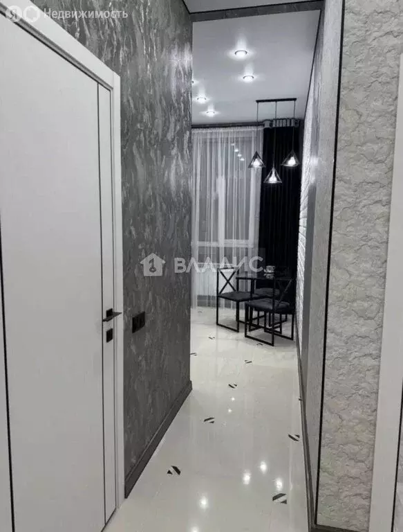 2-комнатная квартира: Иркутск, улица Сибирских Партизан, 20 (57 м) - Фото 1