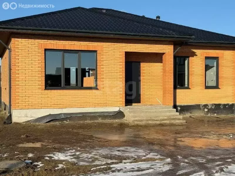 Дом в село Троицкое, Янтарная улица (118 м) - Фото 1