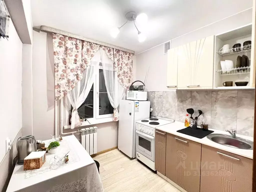 1-к кв. Иркутская область, Иркутск Юбилейный мкр, 72 (32.0 м) - Фото 1