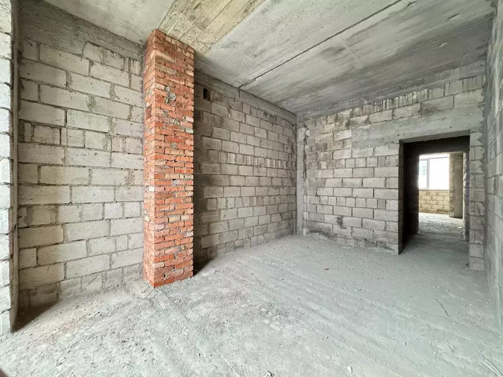2-к кв. Кабардино-Балкария, Нальчик ул. Солнечная, 129 (68.7 м) - Фото 1