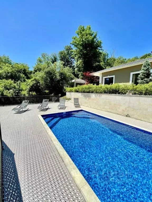 Дом в Краснодарский край, Сочи городской округ, с. Веселое  (100 м) - Фото 2