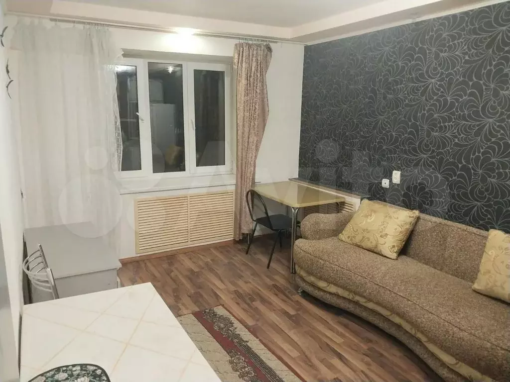 Комната 16,7 м в 8-к., 2/9 эт. - Фото 0