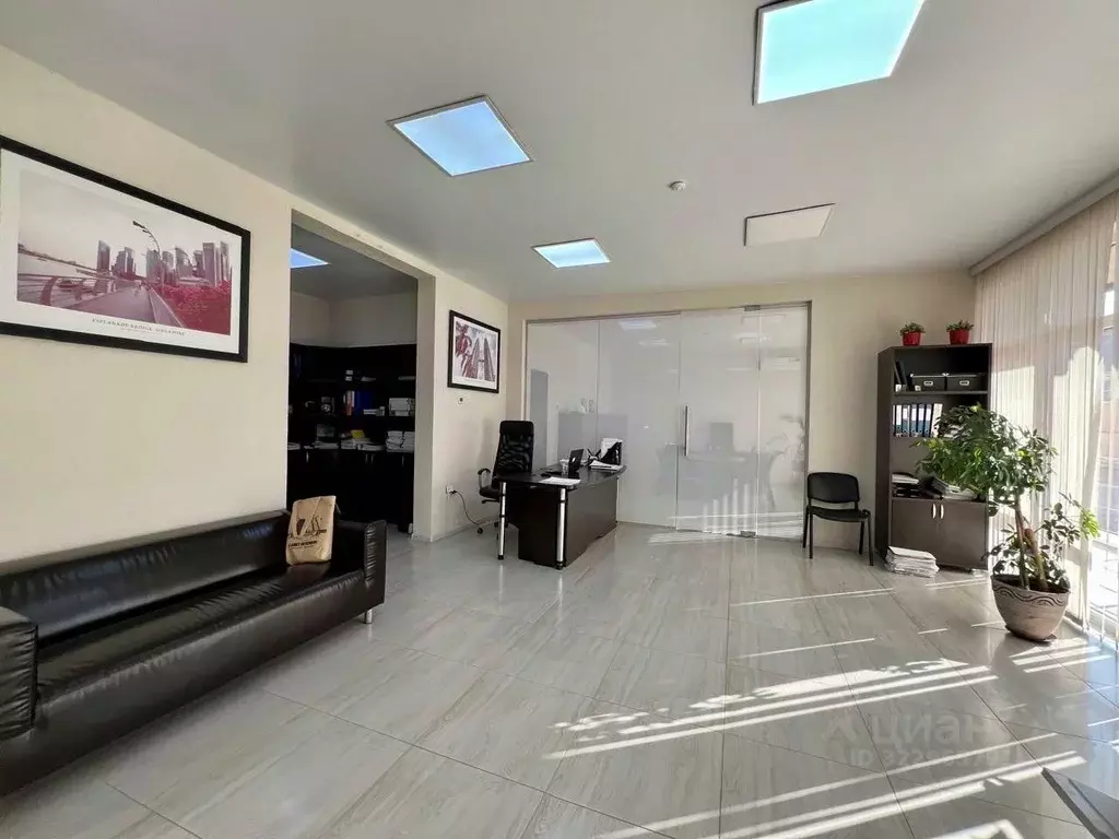 Офис в Краснодарский край, Геленджик ул. Прасковеевская, 19 (52 м) - Фото 1