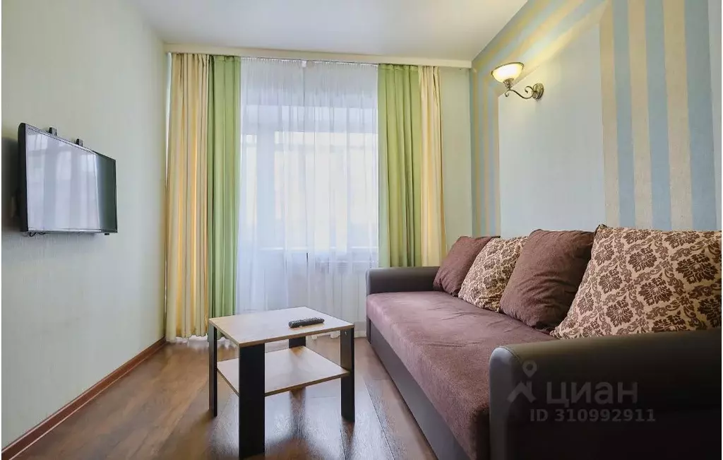 2-к кв. Томская область, Томск Тверская ул., 105 (45.0 м) - Фото 0